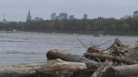 Niski poziom wody w Wiśle w kwietniu 2021