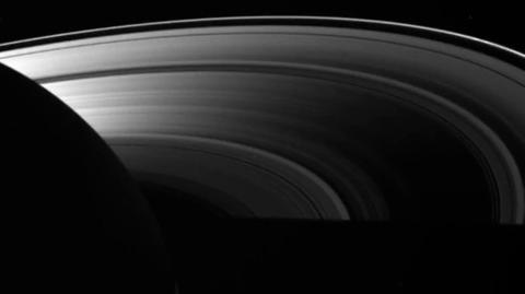 Pomachaj do Saturna i znajdź się na fotografii NASA