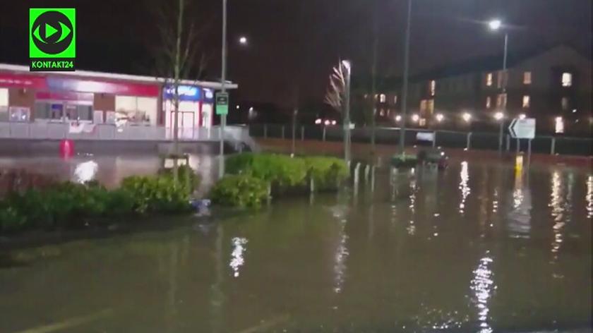 Relacja z powodzi w Wielkiej Brytanii nagrana przez jednego z Reporterów 24