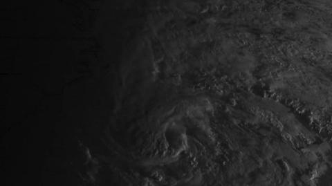 Ruch huraganu  Sandy z satelity 28. 10 (NOAA)