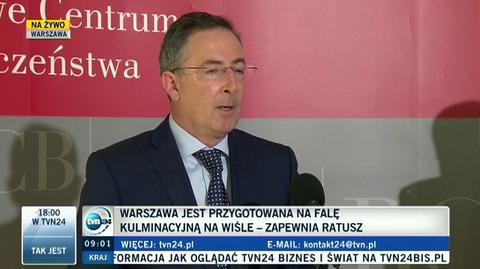 Sienkiewicz: Wielki wysiłek służb nie poszedł na marne - ludzie są bezpieczni, wały wytrzymały