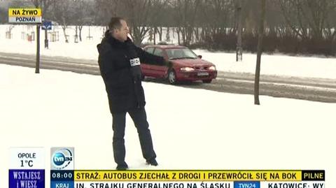 Ślisko na drogach Poznania (TVN24)