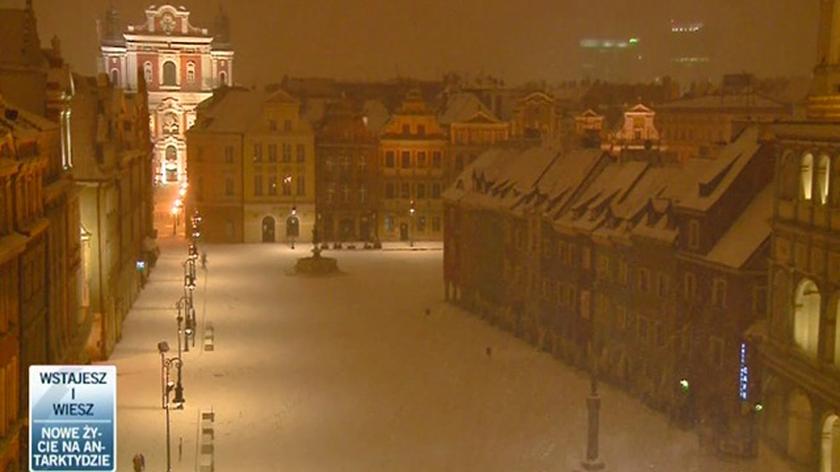 Śnieżny poranek w północnej i zachodniej Polsce (TVN24)