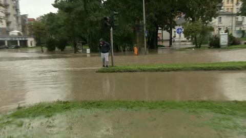 Sytuacja w Elblągu "wciąż nieprzewidywalna"