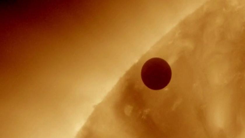 Tranzyt Wenus z perspektywy SDO (NASA)