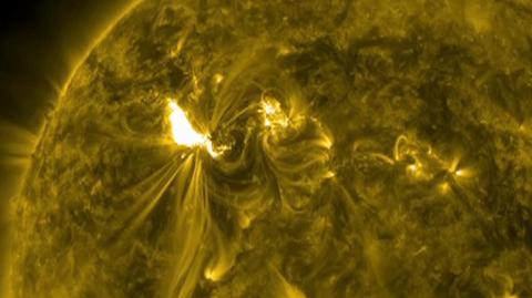 Wybuch na Słońcu / NASA