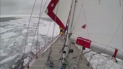 Wyprawa: Selma - Antarktyda - Wytrwałość - SELMA przy wejściu na Morze Rossa - 70°