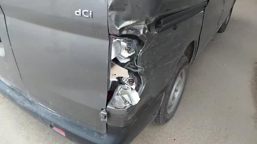 Kierowca mini uszkodził cztery auta 