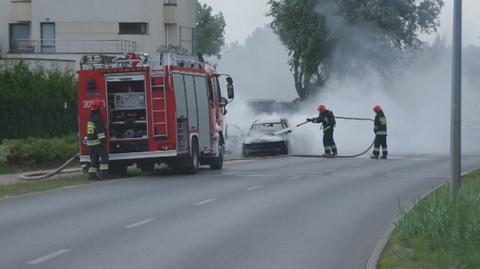 Pożar samochodu w Wawrze