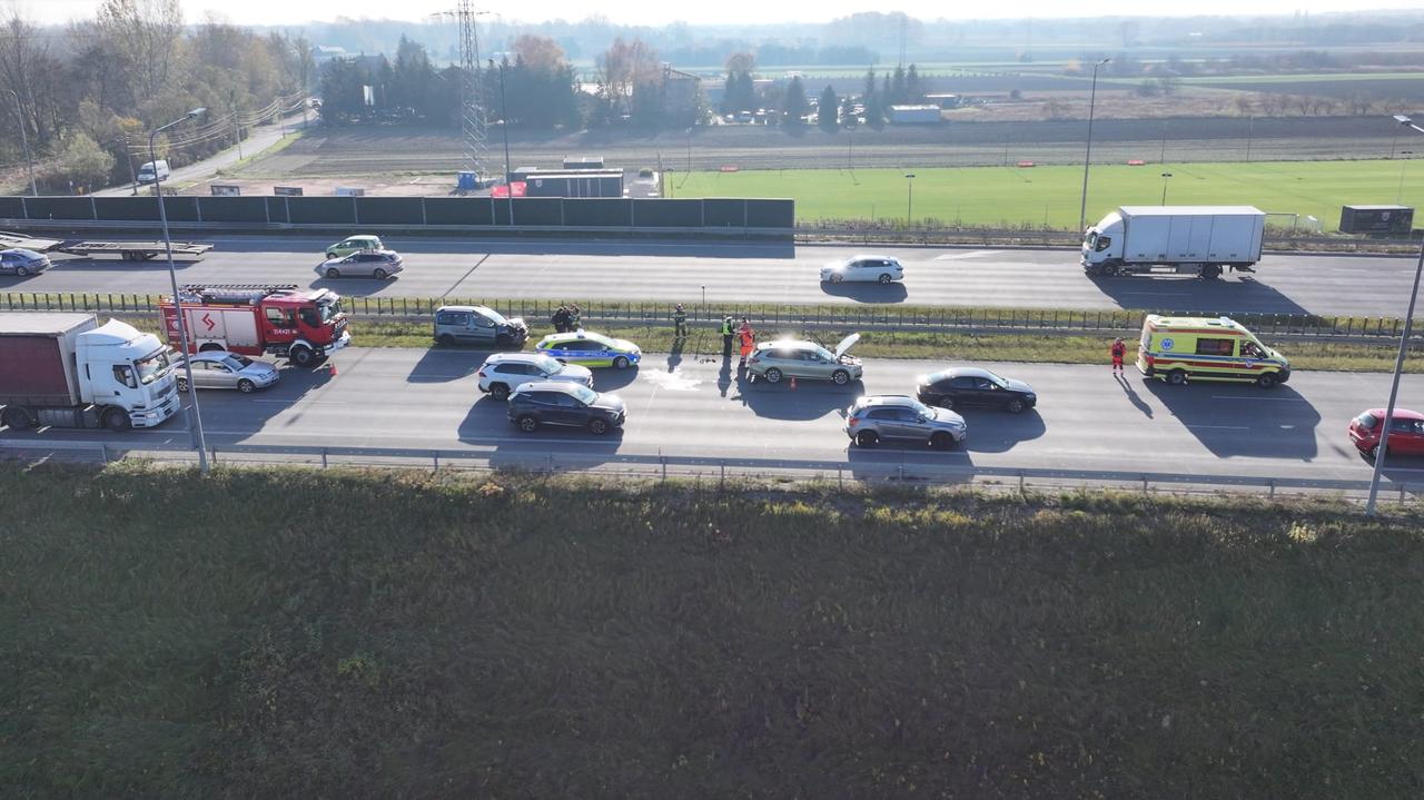 Zderzenie na obwodnicy Warszawy, korek ma kilka kilometrów