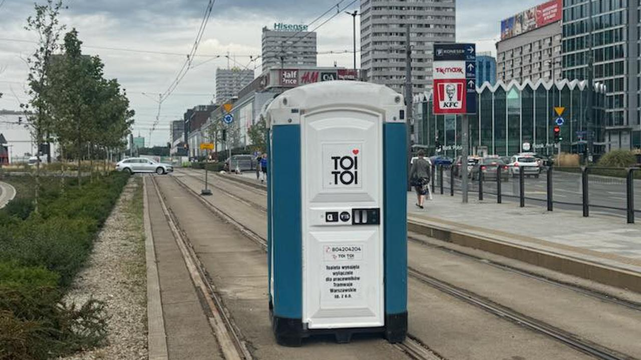 "Miał być tramwaj, a jest toi toi". Tramwajarze odpowiadają ministrze