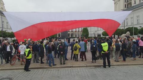 Protest przed Pałacem Prezydenckim 