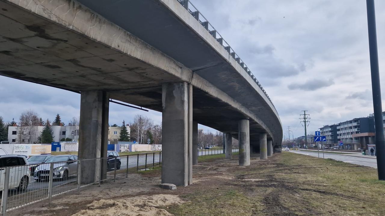 Rozbiorą wiadukt drogowy. Nie wiadomo jeszcze, czy go odbudują