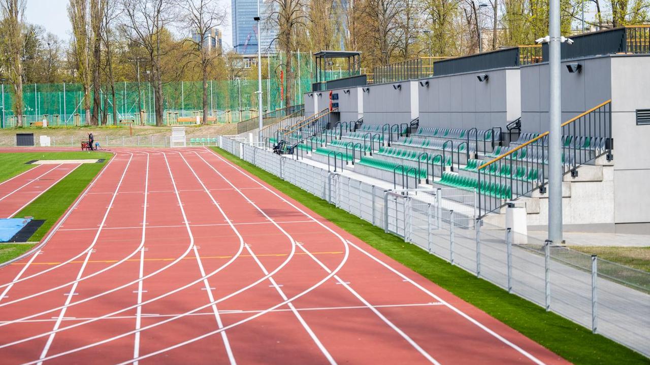 Nowy stadion Skry nie dla uczniów. Przez regulamin