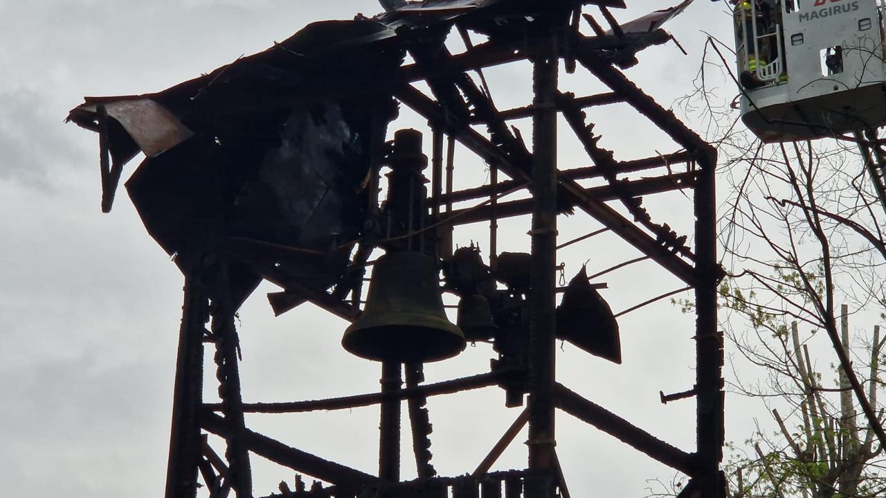 Podpalił zabytkową dzwonnicę. Nie wie dlaczego 