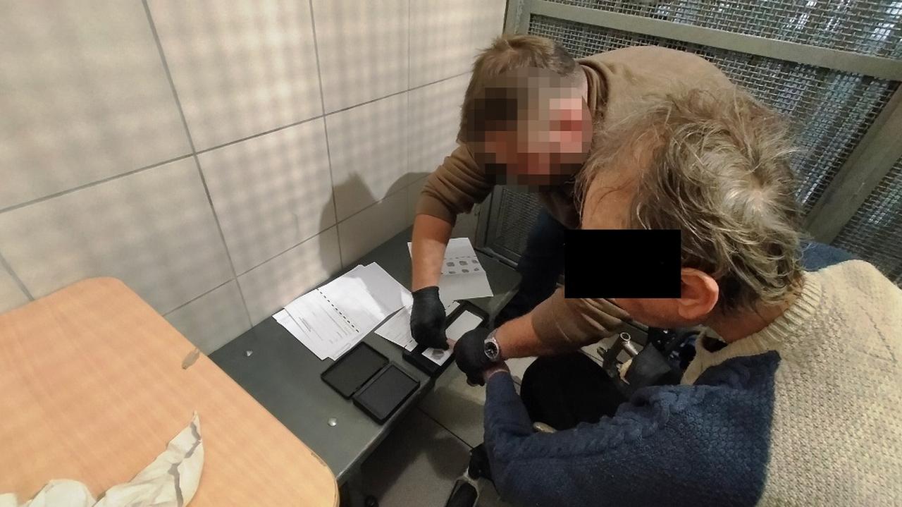 Razem pomieszkiwali, wspólnie pili alkohol. Jeden z nich nie żyje