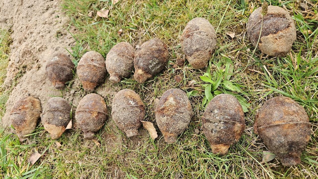 Podczas prac ogrodniczych znalazł granaty z II wojny światowej