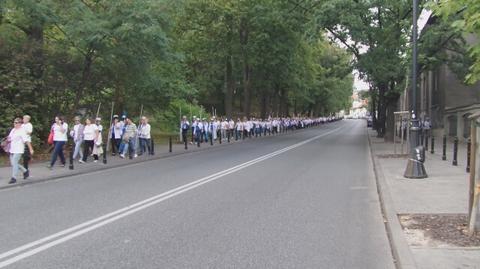 Pielęgniarki wracają z protestu