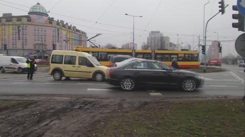 Zderzenie dwóch samochodów na pl