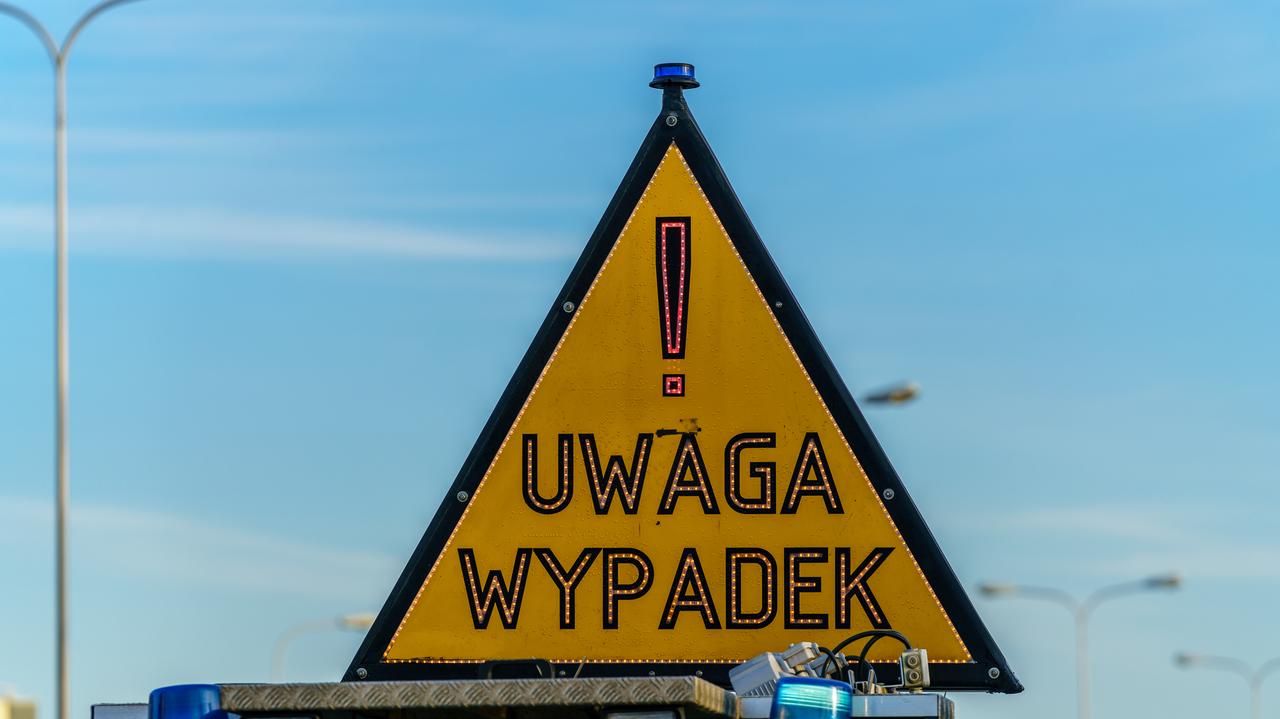 Zderzenie dwóch ciężarówek. Utrudnienia na A4
