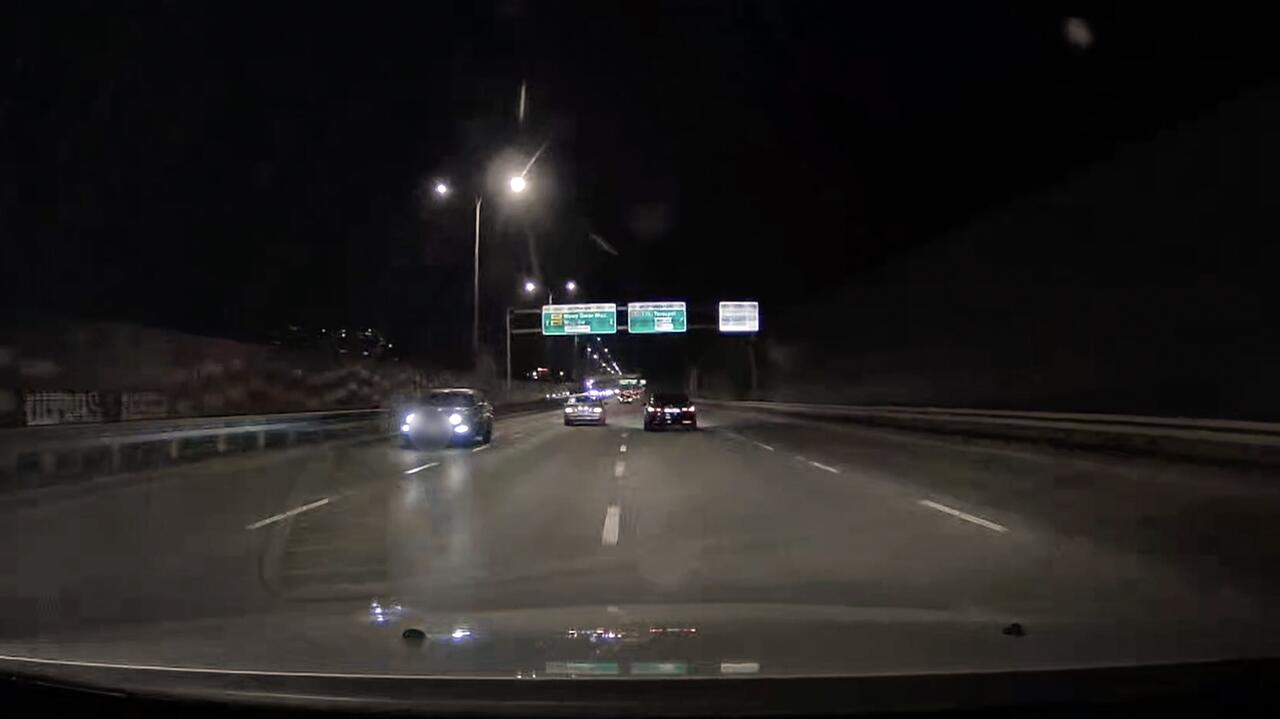 "Zobaczyłem samochód jadący z dużą prędkością pod prąd"