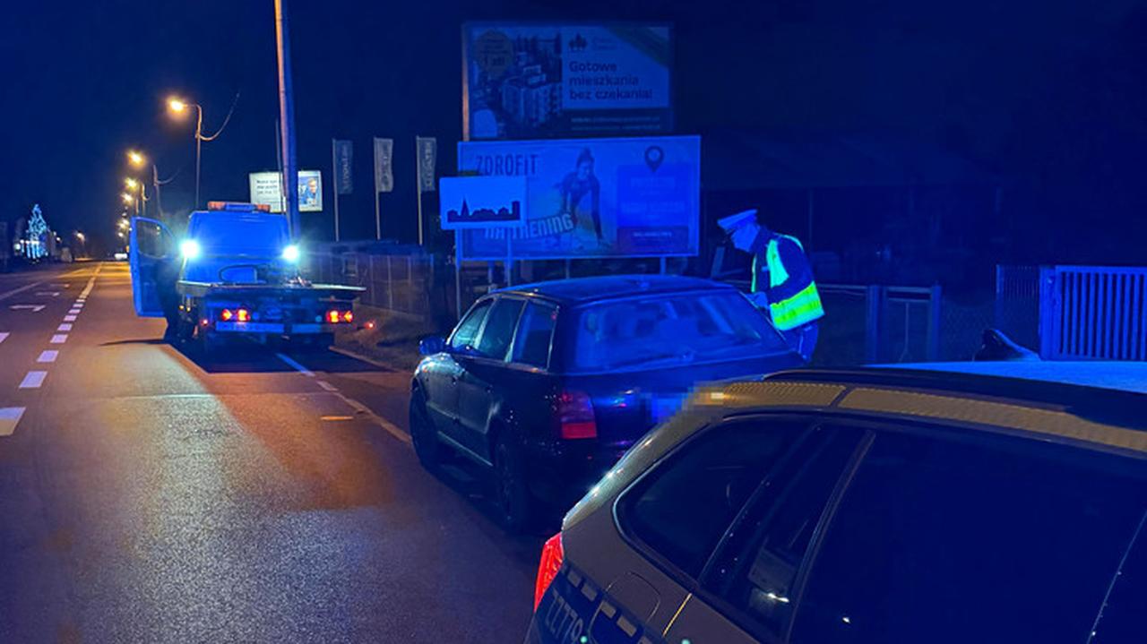 Na widok policjantów gwałtownie przyspieszył. Był pijany, po narkotykach i nie miał prawa jazdy