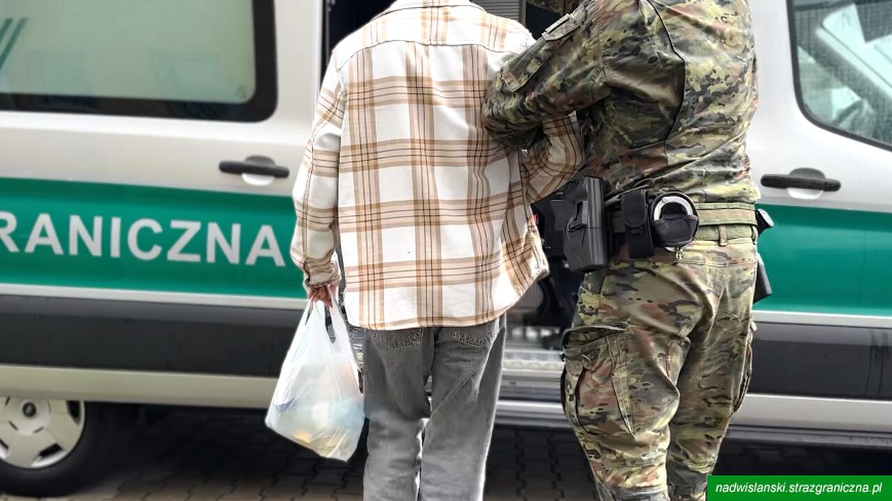 Włoską kartę pobytu kupił w Grecji. Musi opuścić Polskę