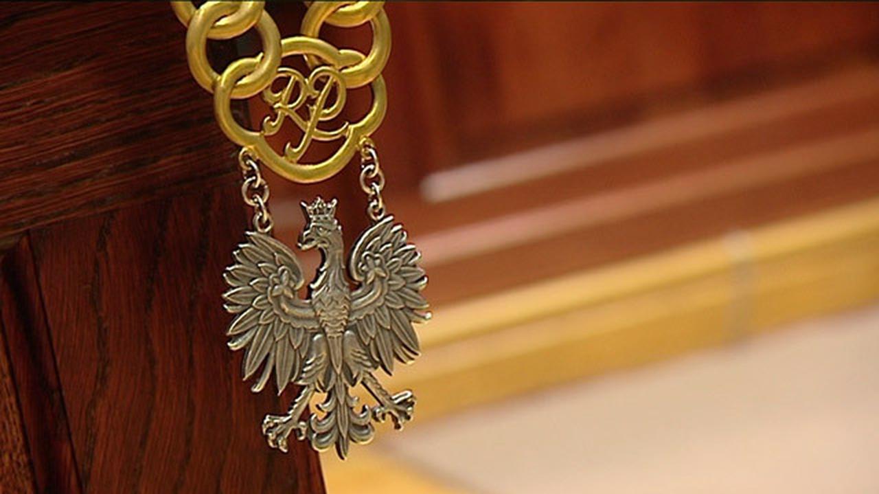 Jest oskarżony o zabicie kolegi śrubokrętem. Ofiara miała 14 ran