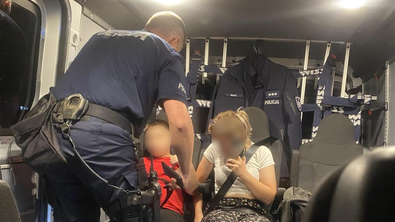 Ośmiolatek zniknął w tłumie na bulwarach