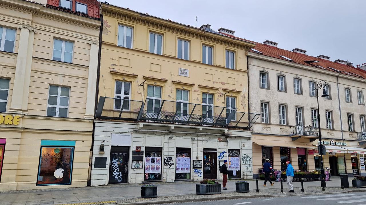 Zapuszczona kamienica w prestiżowej lokalizacji. Wiemy, co ją czeka