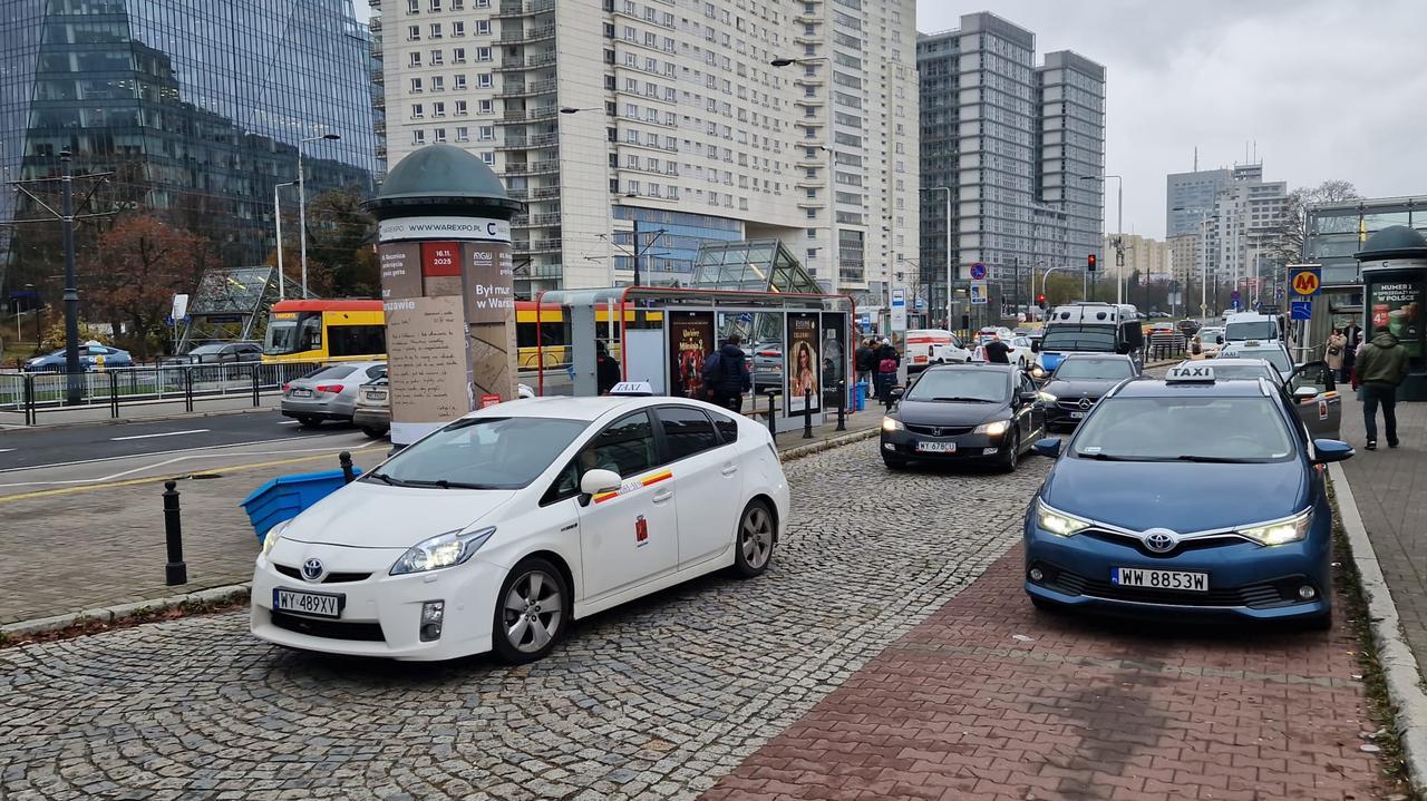 Warszawa bez Centralnego i 10 stacji metra. To będą bardzo trudne dni