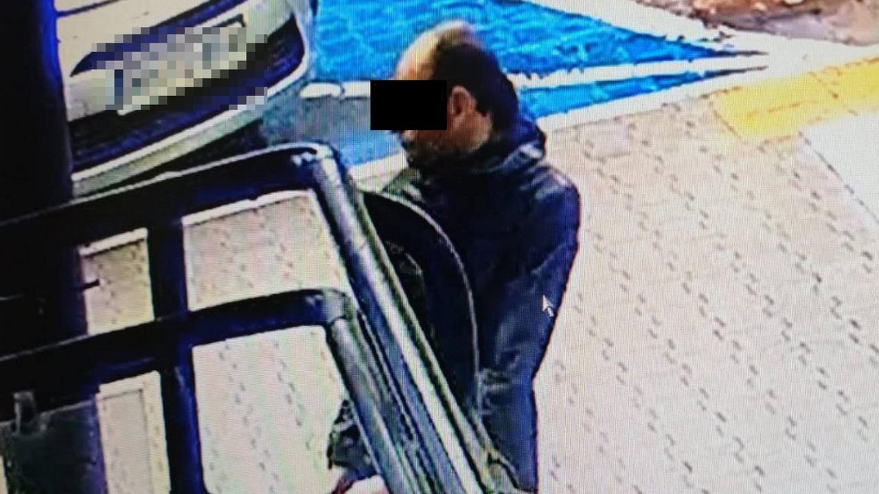 Opluł kobietę, groził jej i próbował okraść. Podejrzany zatrzymany przy galerii handlowej