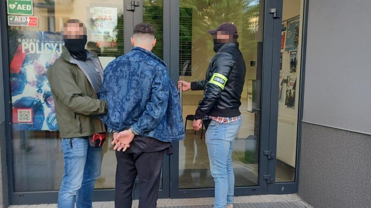Szukały ich polskie i zagraniczne służby, akcja w kilku miastach, czterech zatrzymanych