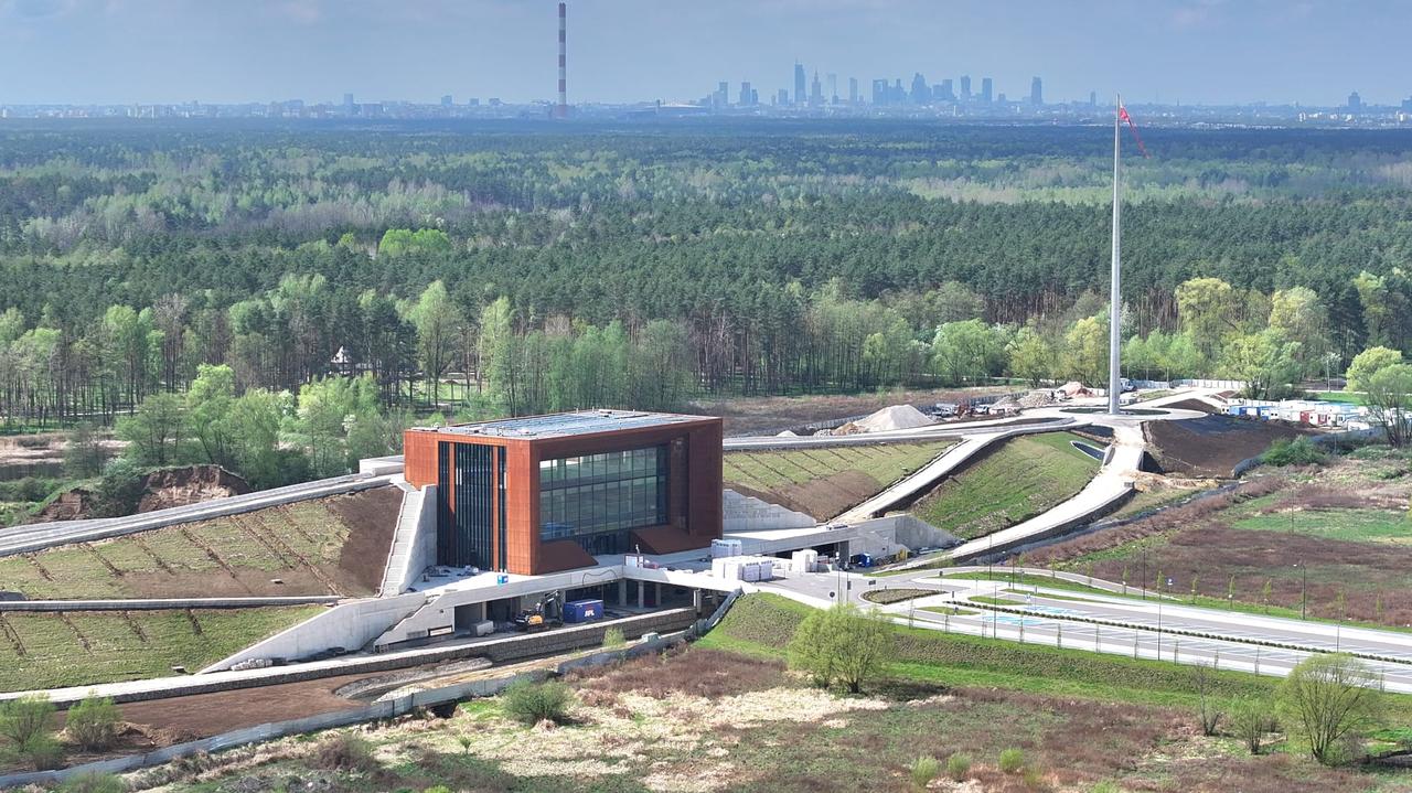 Miało powstać na setną rocznicę "Cudu nad Wisłą". Jest data uroczystego otwarcia muzeum