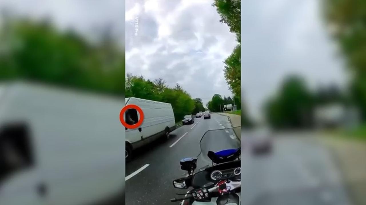 Tak skupił się na rozmowie, że nie zauważył sygnałów policjanta