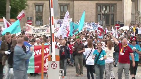 Głusi protestowali w centrum Warszawy
