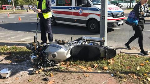 Poważny wypadek z udziałem motocyklisty na Bielanach