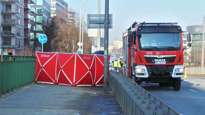 Zderzenie dwóch aut na Wale Miedzeszyńskim 
