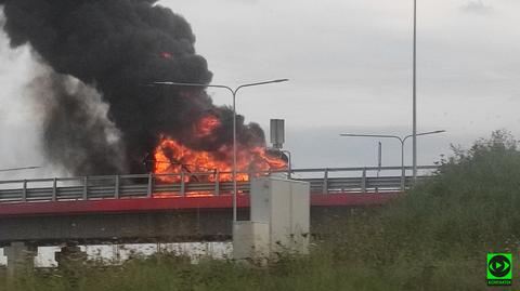 Pożar samochodu dostawczego na S17