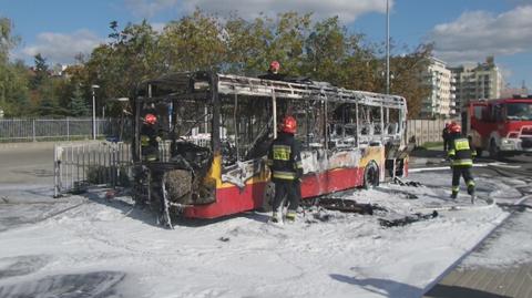 Autobus spłonął doszczętnie