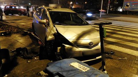 Moment zderzenie trzech aut na Belwederskiej