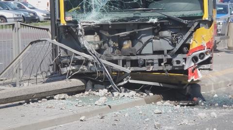 Kobieta zginęła pod kołami autobusu