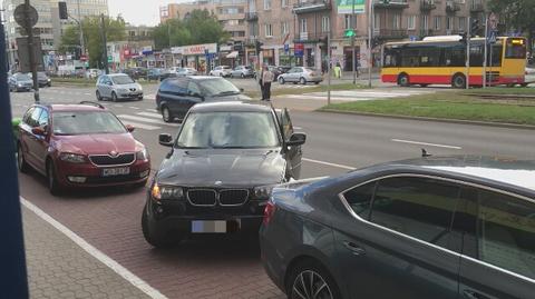BMW zaparkowane na Puławskiej