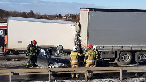 Zderzenie trzech pojazdów na S8 pod Warszawą