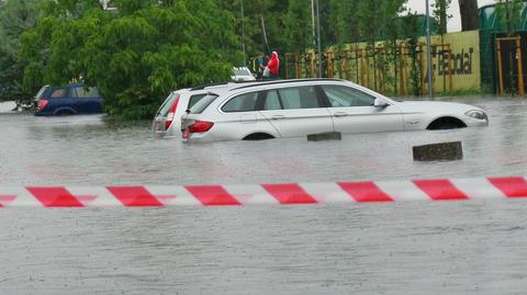 Zalana ulica Radarowa we Włochach