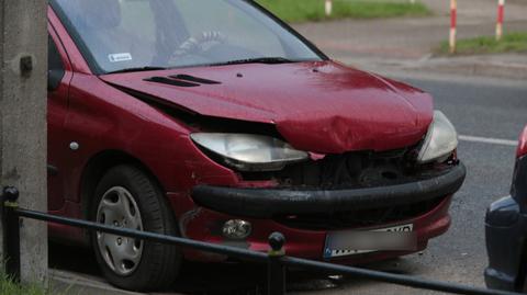 Wypadek z udziałem pijanego kierowcy w Wawrze