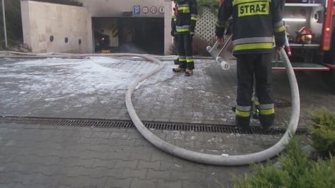 Pożar w garażu podziemnym na Bemowie