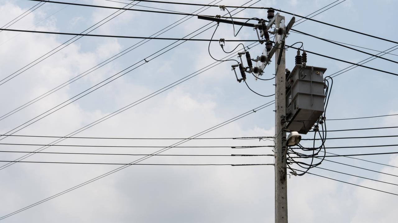 Prąd pojawia się i znika. Mieszkańcy mają dość i chcą poznać przyczynę