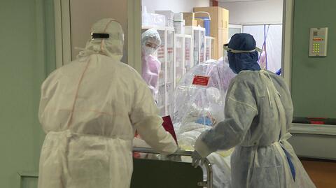 17.01: Ponad 6 tysięcy nowych przypadków zakażenia koronawirusem. 142 osób zmarło