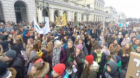 Młodzież protestowała przeciwko zmianom klimatu